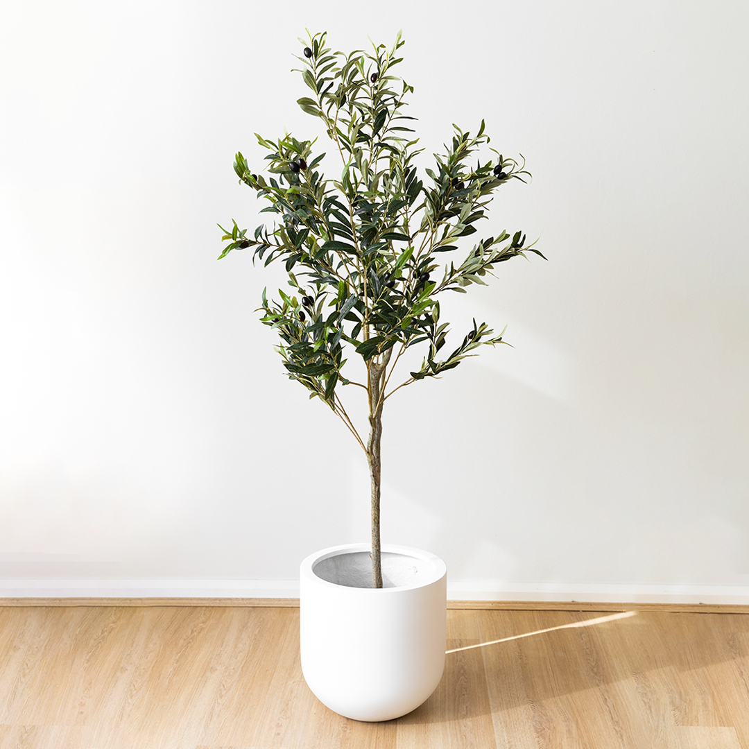 5 Stylish Ways to Use Faux Olive Trees in Your Home Decor